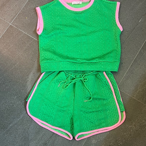 Two Piece Set - Picture 3 of 4